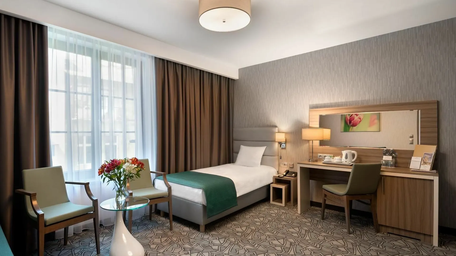 Golden Tulip Krakow Kazimierz Hotel