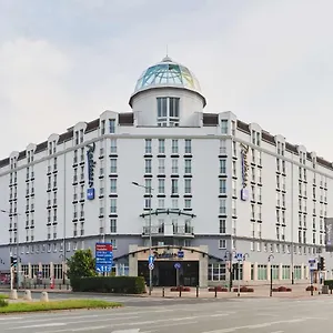 Radisson Blu Sobieski 4* Varşova